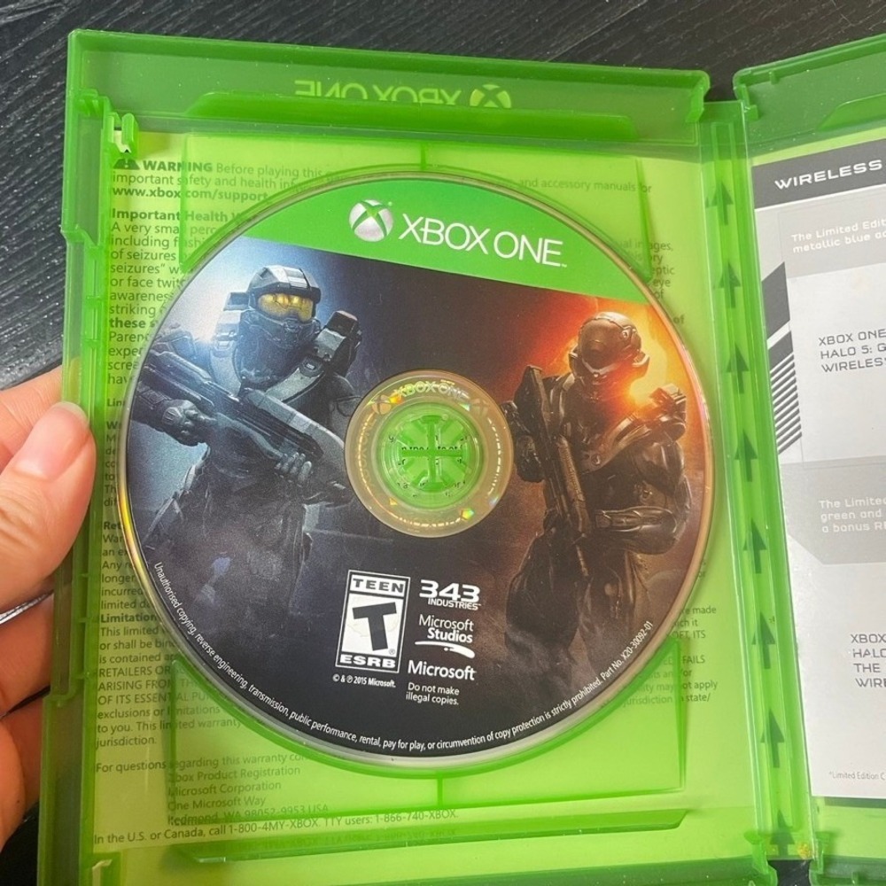Halo 5 Guardians Xbox One Microsoft Studios 343 Industries Physical Game Disc - Picture 2 of 2